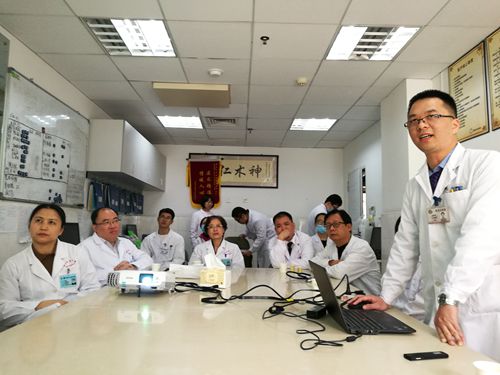 “维护肝脏，增进健康”我们在行动