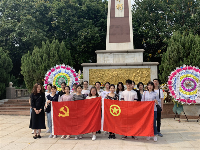五四精神 薪火相传