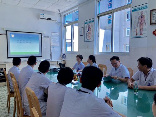 福建省高血压病医疗质量控制中心评价组莅临我院检查指导工作