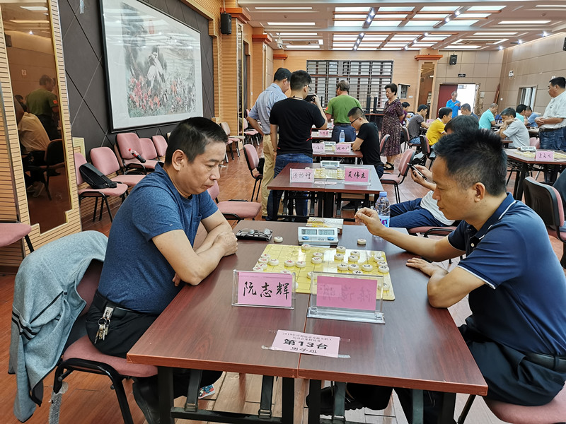 健身你我他，奋进新时代
