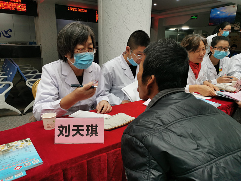 大咖齐聚 义诊暖心——中华中医药学会组织北京中医药专家赴漳州开展义诊活动