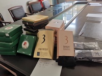 我院一职工匿名捐赠kn95口罩 为援鄂医疗队加油打气 我院一职工匿名捐赠kn95口罩 为援鄂医疗队加油打气