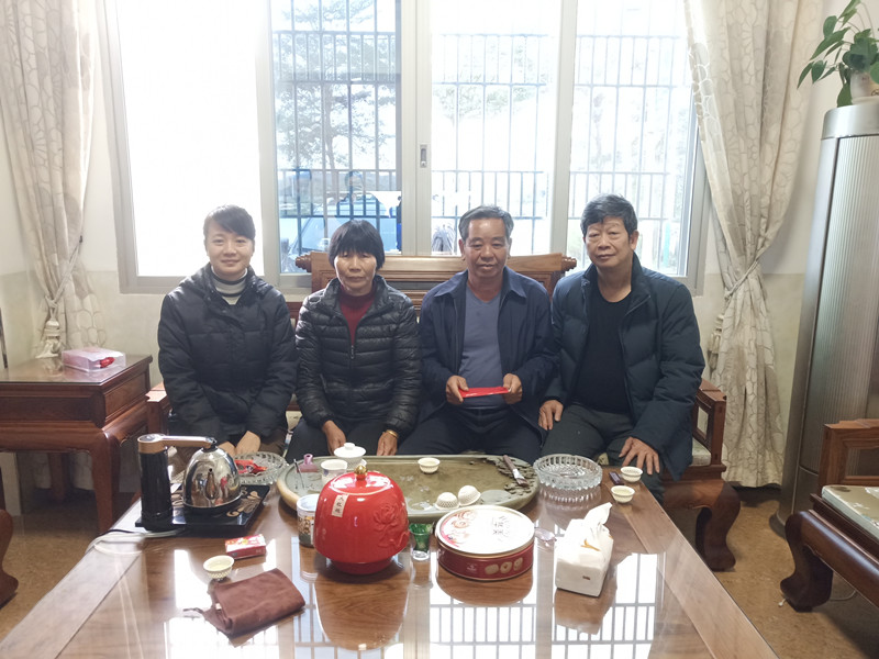 抗疫显大爱  慰问传真情——我院组织慰问第二批支援湖北医疗队亲属