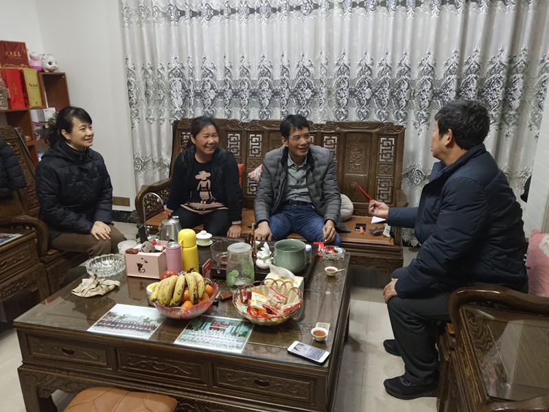 抗疫显大爱  慰问传真情——我院组织慰问第二批支援湖北医疗队亲属