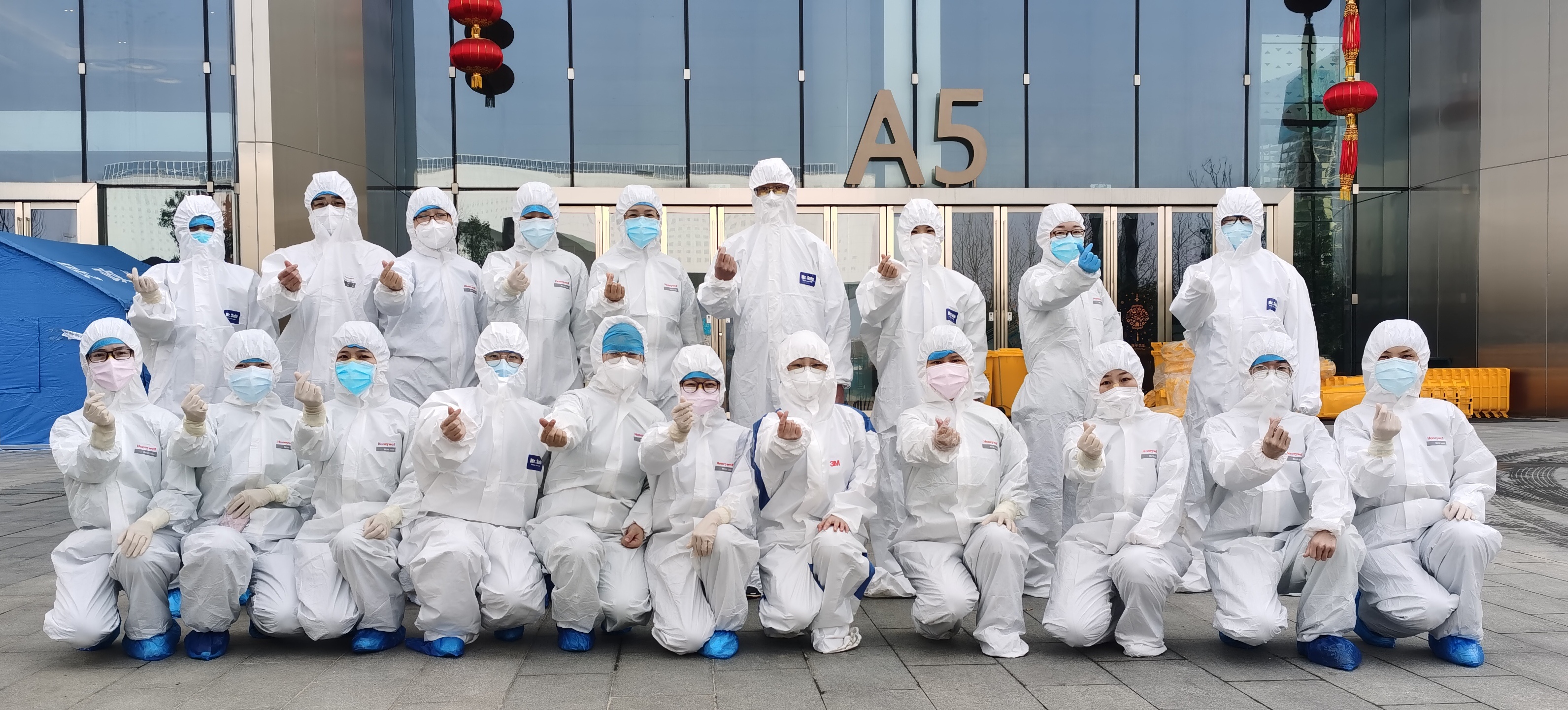 白衣执甲 平安归闽