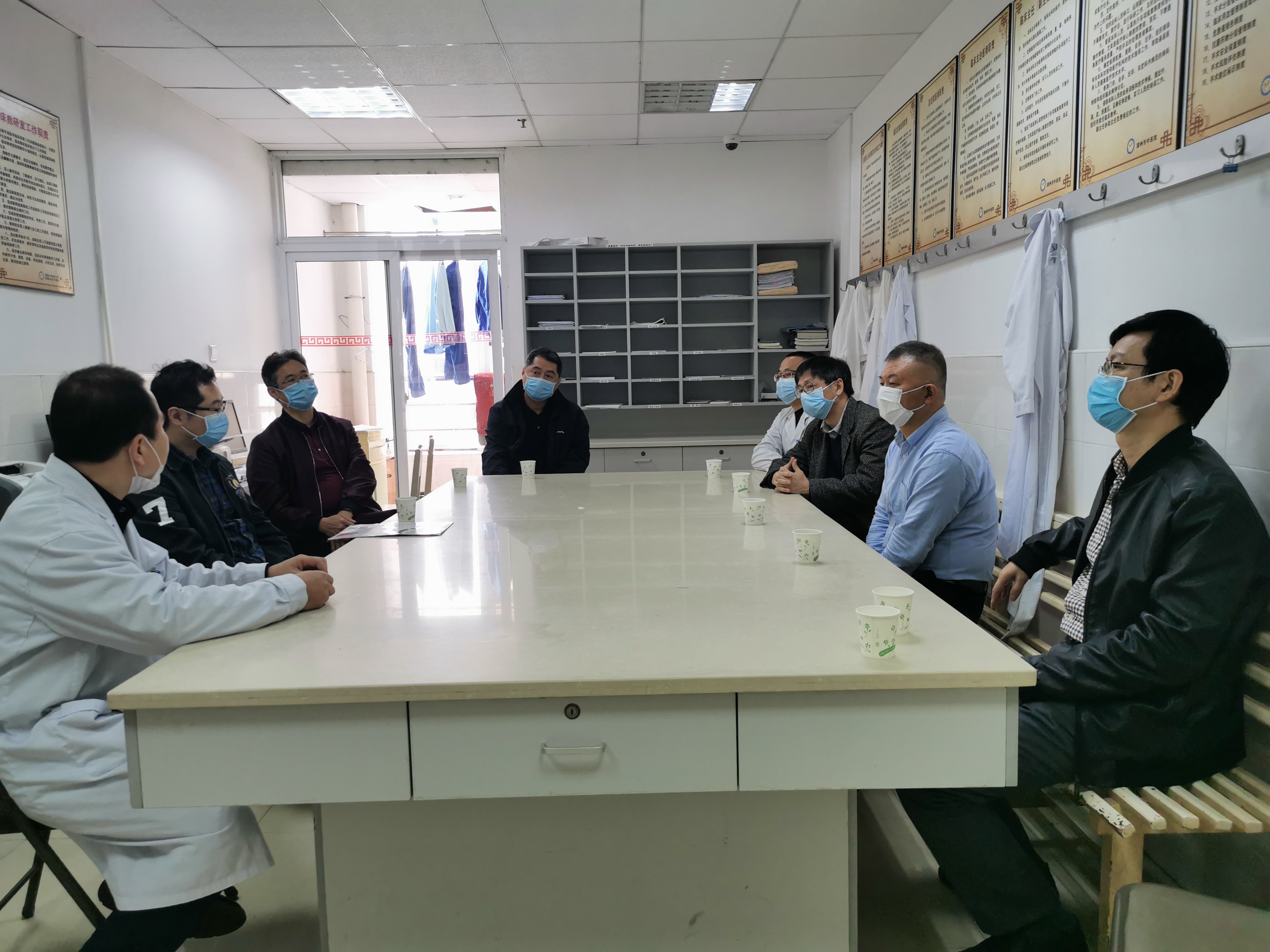 柔性引进高层次人才，助推医院蓬勃发展  ——漳州市中医院举行柔性引进邢金春泌尿外科专家团队签约仪式