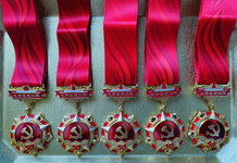 建党100周年|漳州市中医院举办“光荣在党50年”纪念章颁发仪式 建党100周年|漳州市中医院举办“光荣在党50年”纪念章颁发仪式