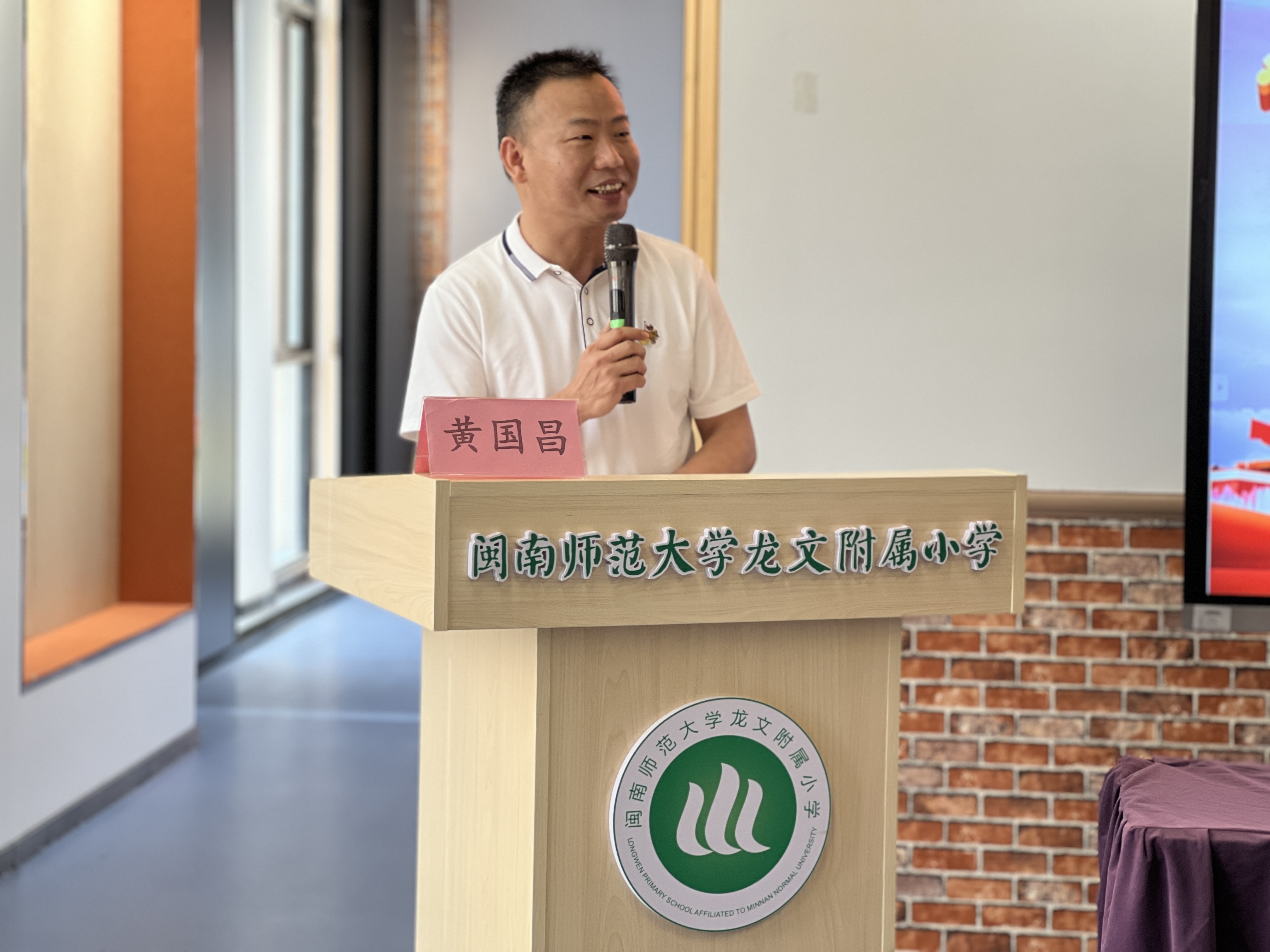 微信图片_20220428151018.jpg 微信图片_20220428151018.jpg