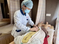 坐诊护士:陈淑芬 坐诊护士:陈淑芬