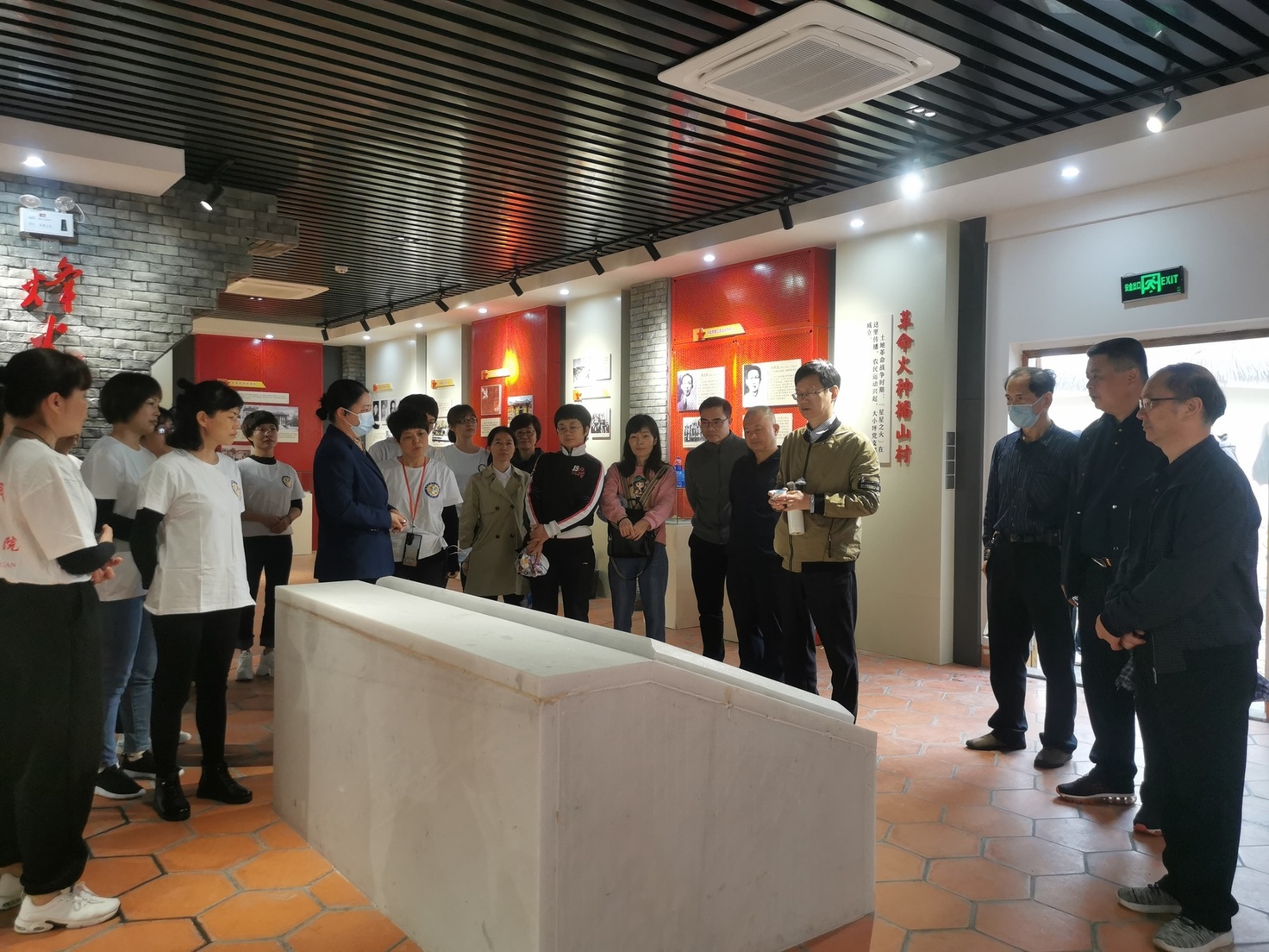 微信图片_20230118103806.jpg