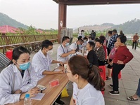 学习宣传贯彻党的二十大精神|义诊服务惠民生 我为基层群众送健康