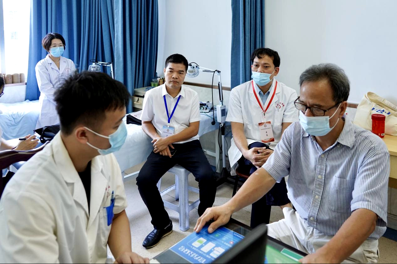 图片15.jpg 图片15.jpg