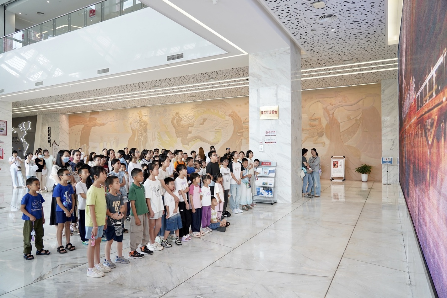 微信图片_20250816155918_291.jpg 微信图片_20250816155918_291.jpg