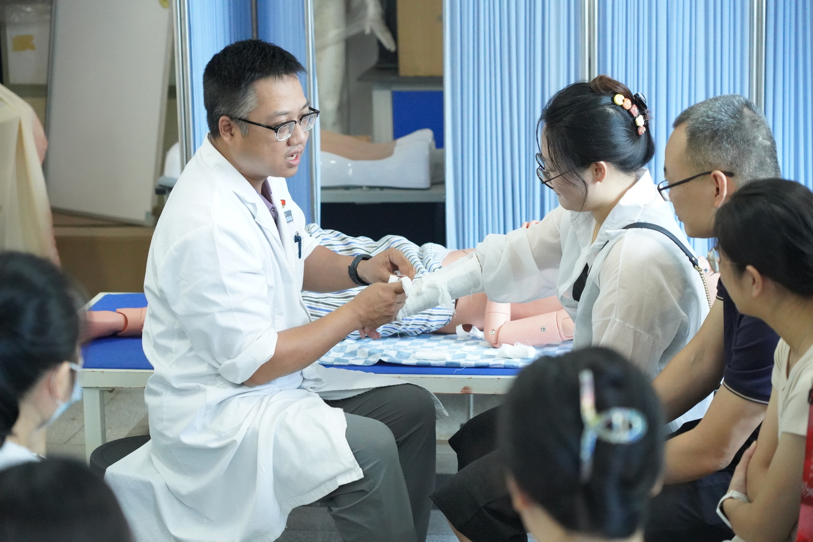 微信图片_20251031164928_1140_383.jpg 微信图片_20251031164928_1140_383.jpg